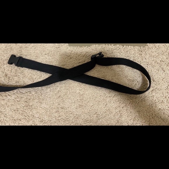 Camo pants with pockets and belt - Picture 4 of 6